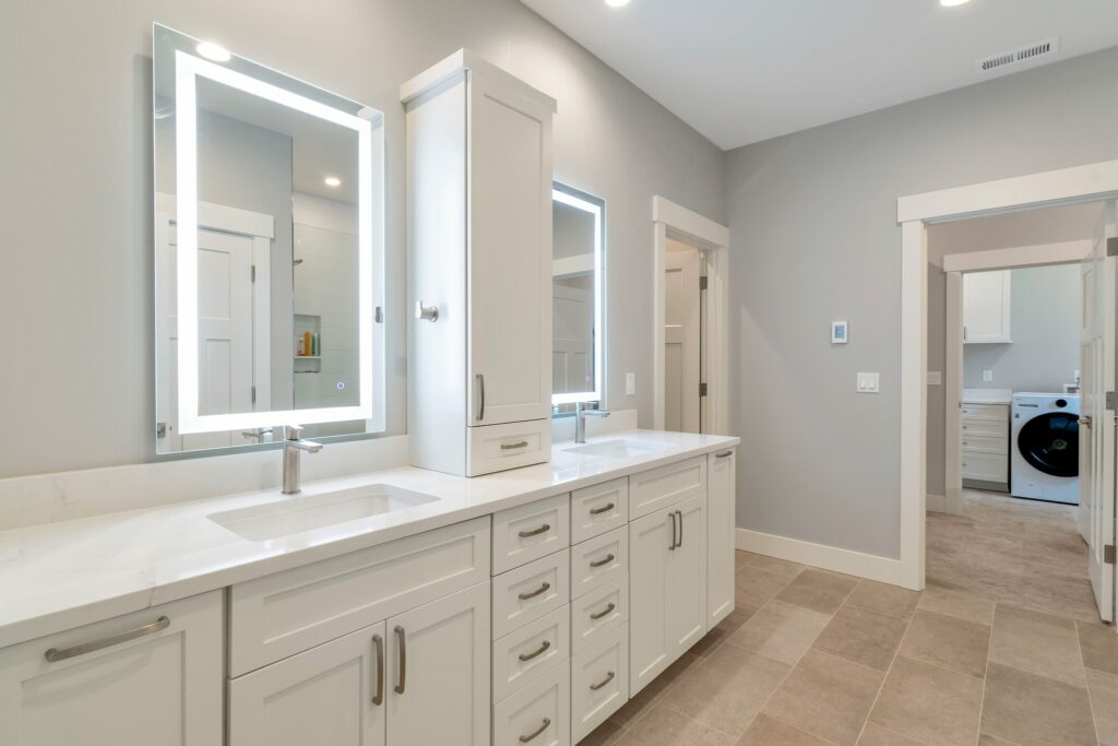 Sixth image of house bathroom